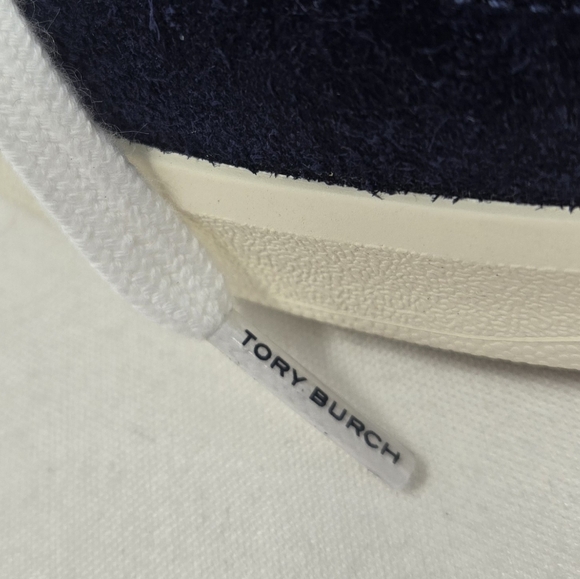 Tory Burch Hank Court Sneaker - Picture 6 of 9